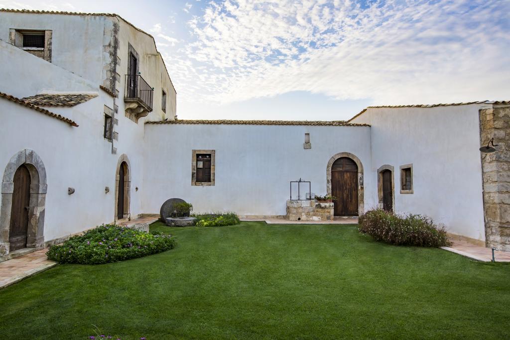 Casal Sikelio Aparthotel Cassibile